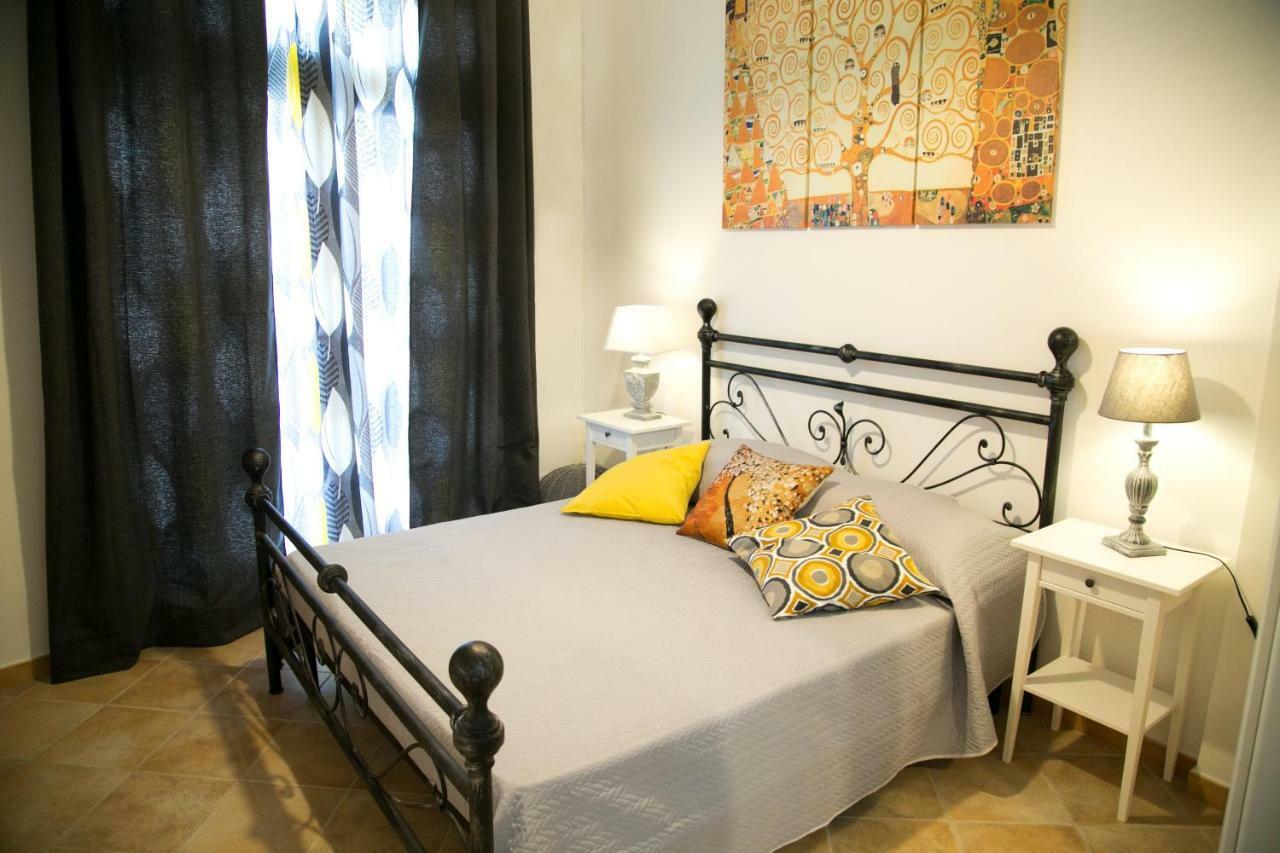 Lolita Holidays Giardini Naxos Εξωτερικό φωτογραφία