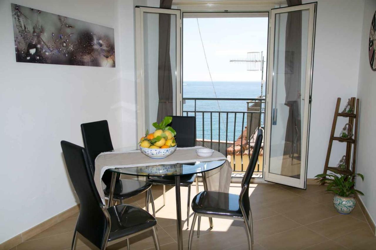 Lolita Holidays Giardini Naxos Εξωτερικό φωτογραφία