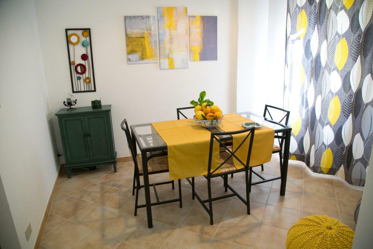 Lolita Holidays Giardini Naxos Εξωτερικό φωτογραφία