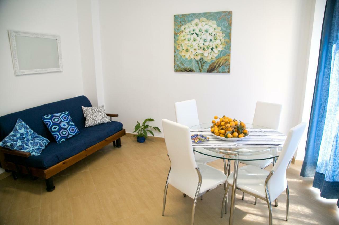 Lolita Holidays Giardini Naxos Εξωτερικό φωτογραφία