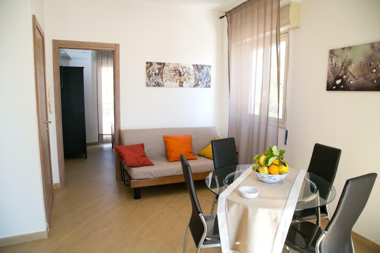Lolita Holidays Giardini Naxos Εξωτερικό φωτογραφία